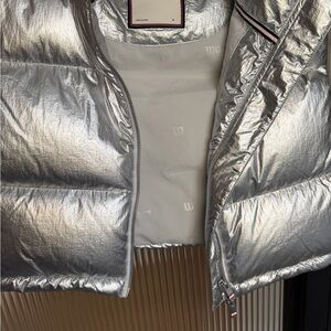 Wilson Metallic Silver Women's Puffer Jacket